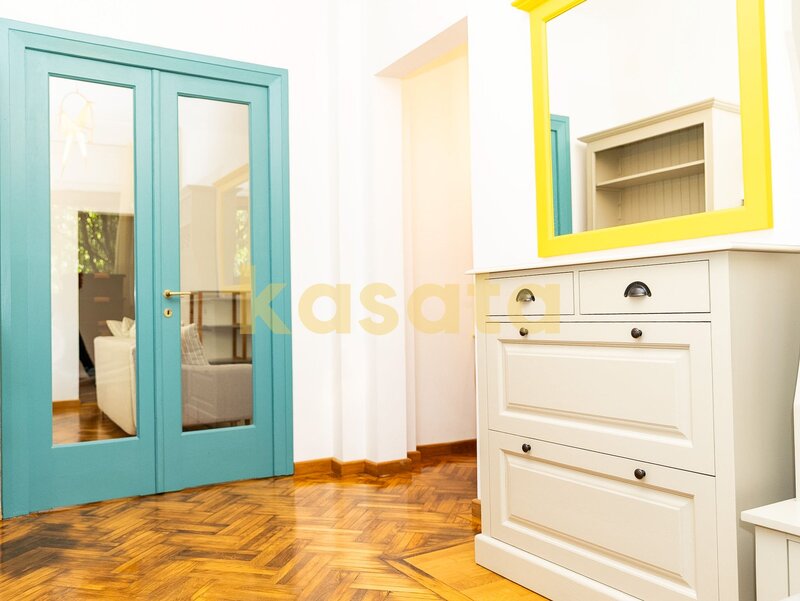 Popa Nan, ap. 2 camere 80 mp in vila lux renovat, fara risc, boxa.