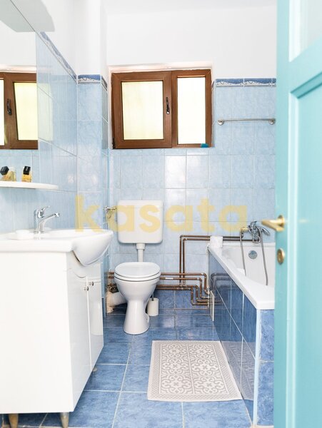 Popa Nan, ap. 2 camere 80 mp in vila lux renovat, fara risc, boxa.